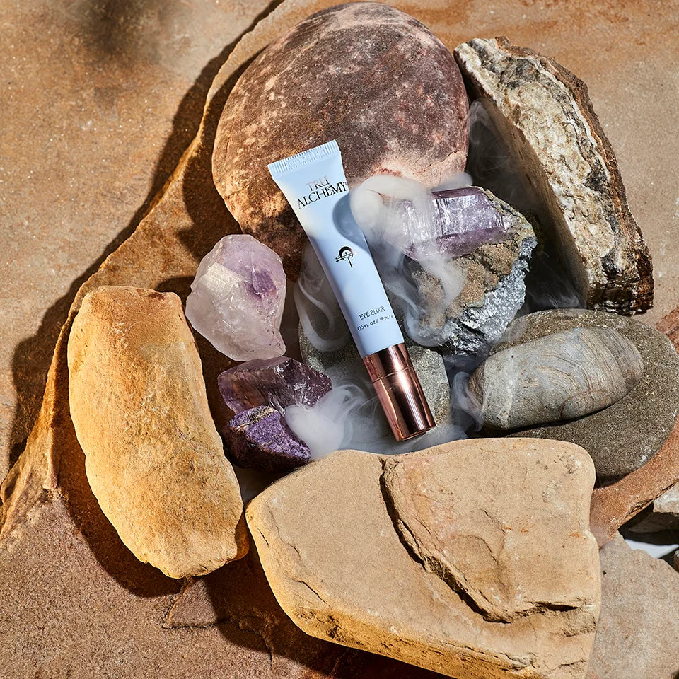 Tru Alchemy's Eye Elixir on crystals and on rocks